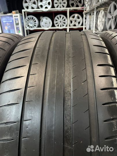 Michelin Pilot Sport 4 235/50 R18