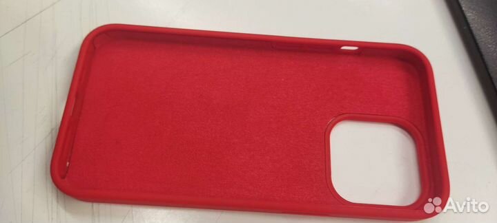 Чехол на iPhone 13 pro