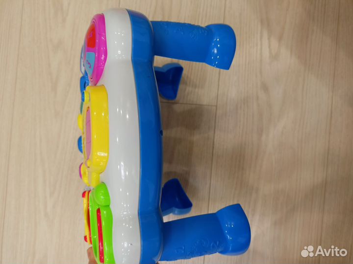 Развивающий музыкальный столик