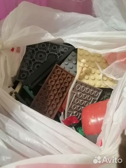 Продам большой пакет конструктора lego