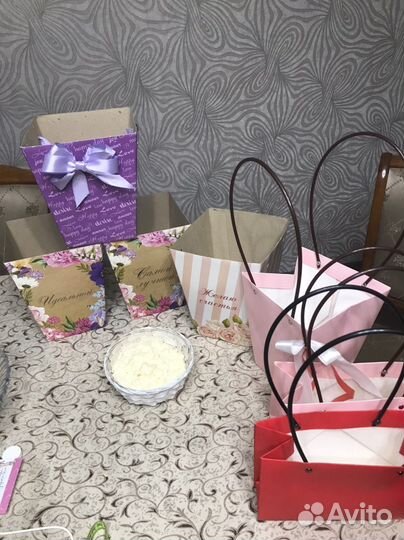 Коробки для цветов