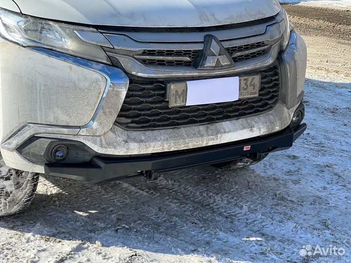 Бампер риф силовой Mitsubishi Pajero Sport 3