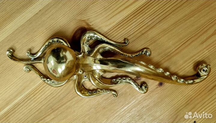 Дверная ручка «осьминог два захвата»