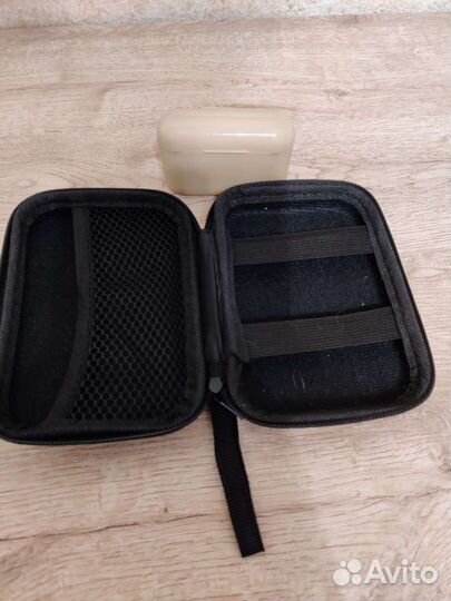 Беспроводные наушники hbq q32