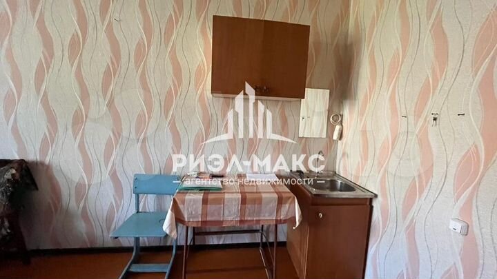 Комната 19,3 м² в 1-к., 1/2 эт.