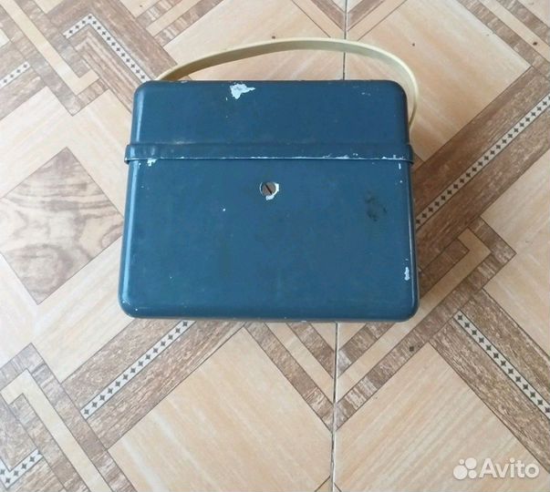 Зарядник для аккумулятора 6 В. СССР