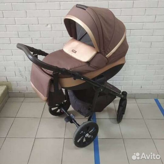 Коляска tutis nanni золото