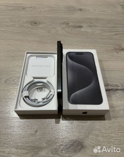 iPhone 15 Pro, 256 ГБ