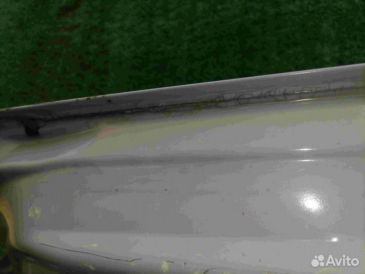 Крышка багажника Mitsubishi Galant EA1A