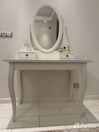 Туалетный столик IKEA хемнэс