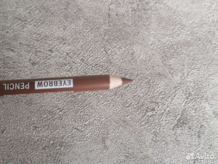 Карандаш для бровей