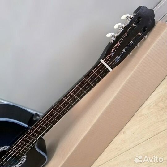Гитара новая акустическая