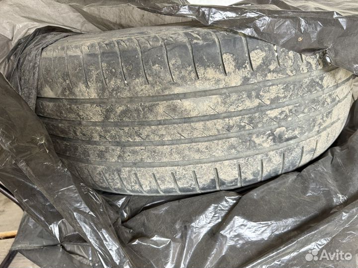 Nexen 215 55 r17