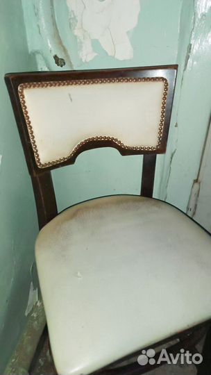 Стул высокий барный со спинкой