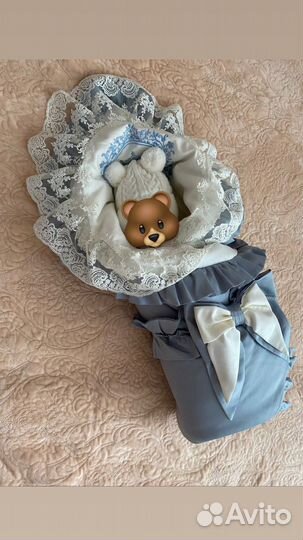 Бортики в кроватку малыша