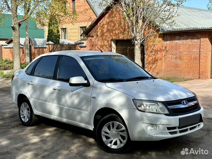 LADA Granta 1.6 МТ, 2012, 169 000 км