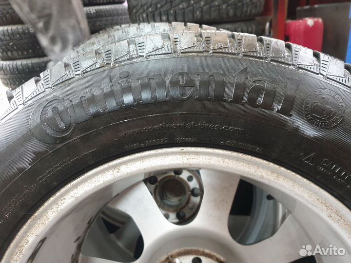 Continental ContiIceContact 235/65 R17