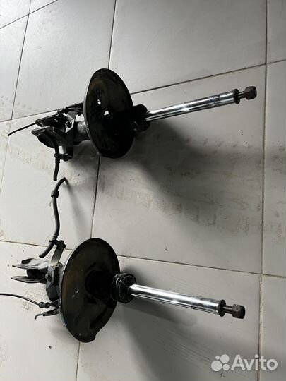 Амортизатор передний grandis