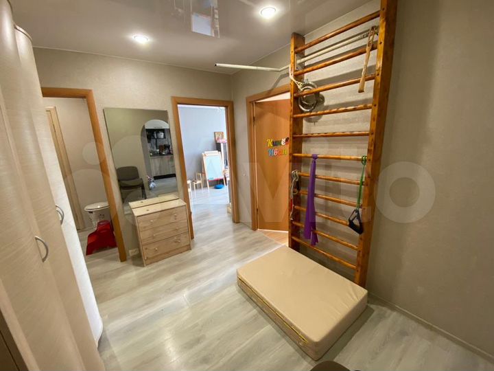 3-к. квартира, 65 м², 7/9 эт.