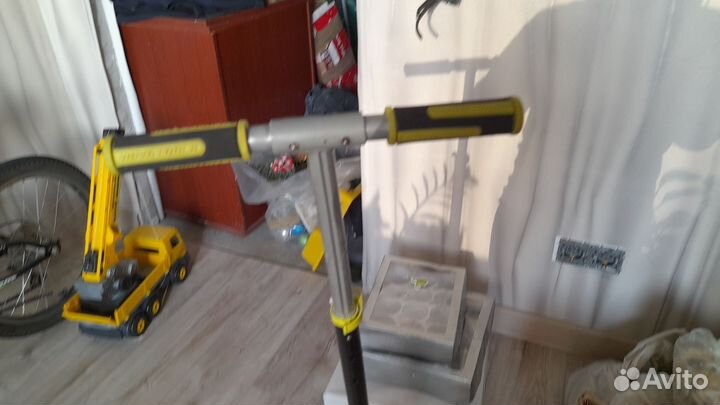 Взрослый самокат