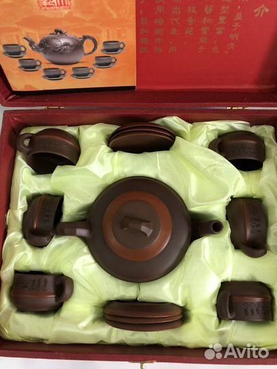 Китайский глиняный чайный сервиз bo da hu yi