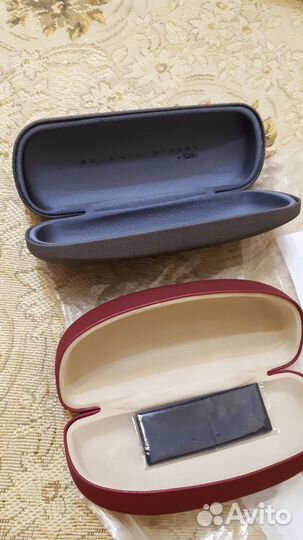 Футляр для очков