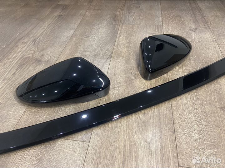 Накладки на зеркала Jetta 6 Passat CC 7 Octavia