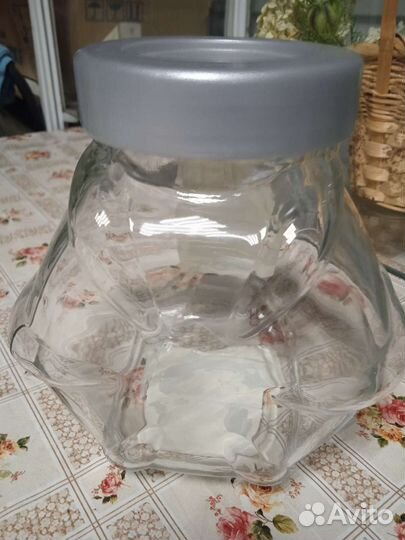 Банка для сыпучих продуктов