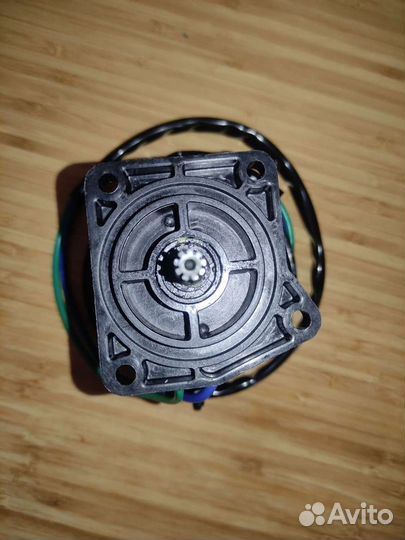 Мотор гидроподъема Yamaha 40X, F20A, F30B, F40B/F