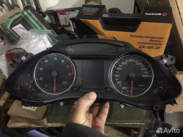 Щиток приборов Audi A4 b8