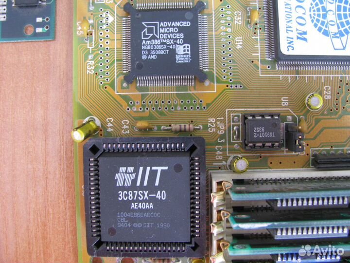 Материнская плата M396F. Программатор NM9215