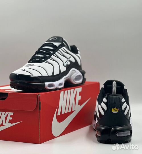 Кроссовки мужские Nike Air Max TN Plus