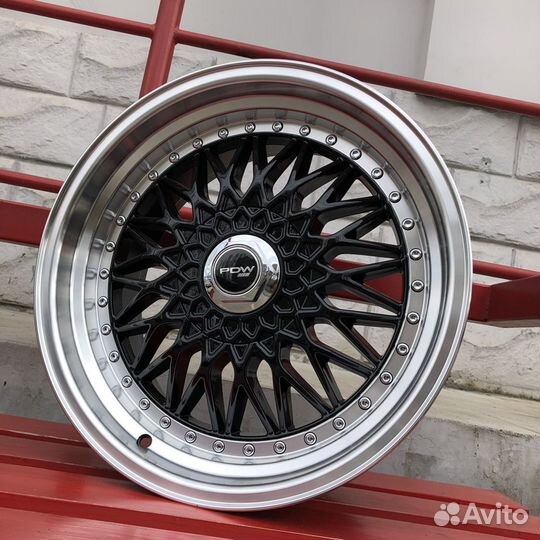 Литой диск RS R17 8.0 4*98 ET35 d67.1 MI/B