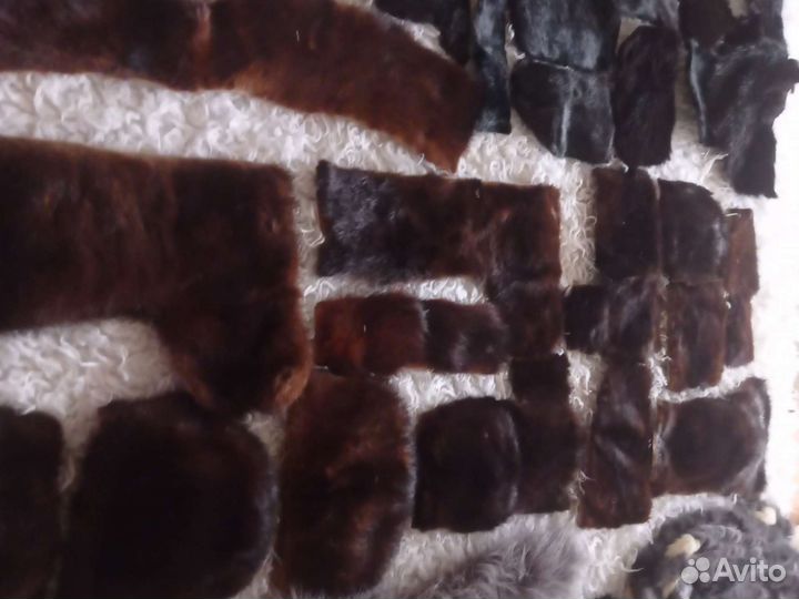 Воротники, шкурки из фабричного меха