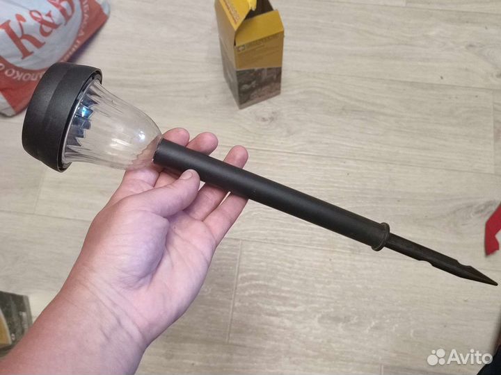 Фонарь уличный садовый с датчиком освещения