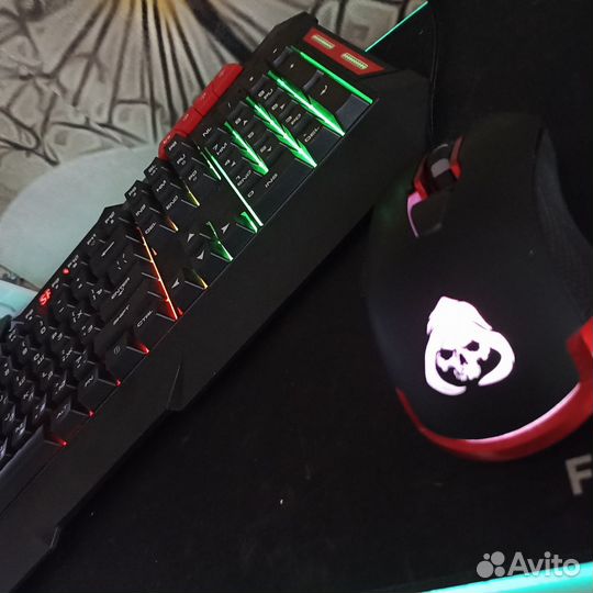 Клавиатура и мышь