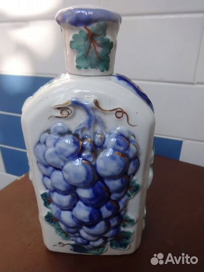 Штоф виноград