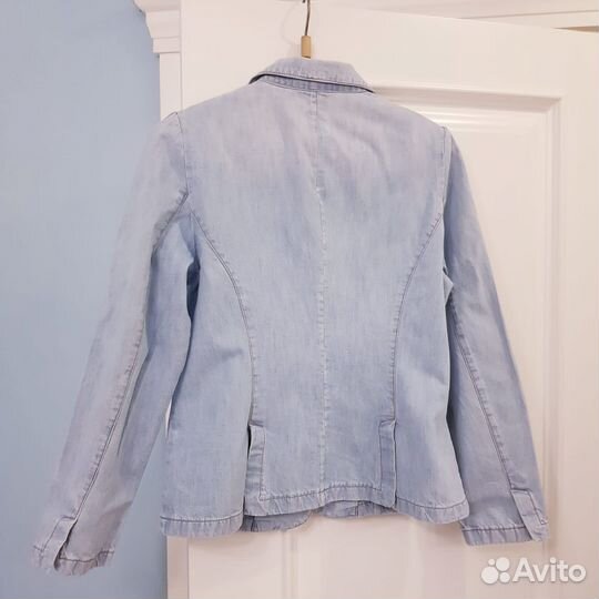 Джинсовый пиджак жакет женский 46 размер