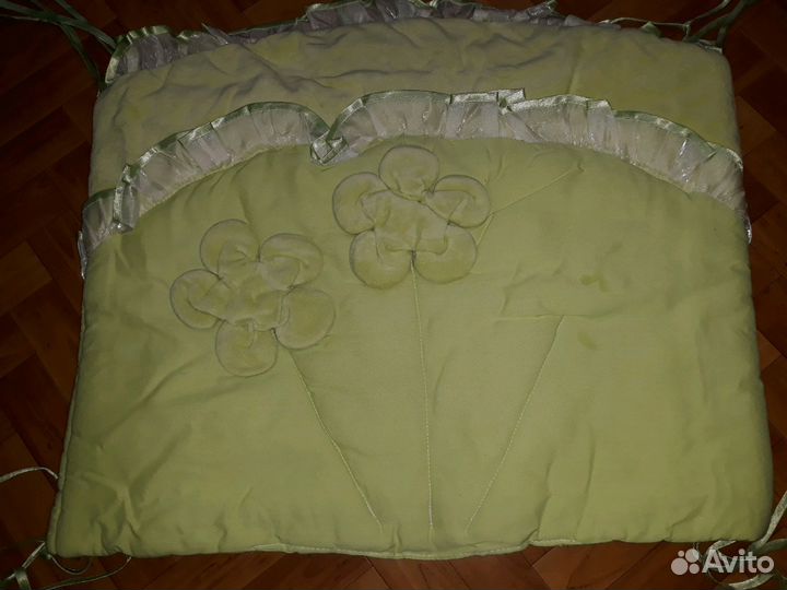 Бортики в кроватку