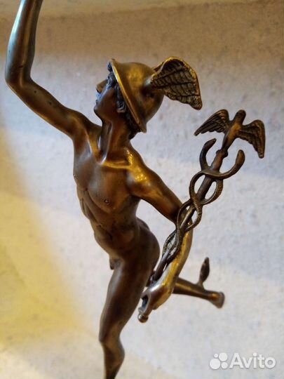 Статуэтка Меркурий
