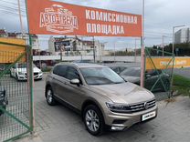 Volkswagen Tiguan 2.0 AMT, 2017, 168 442 км, с пробегом, цена 2 699 000 руб.