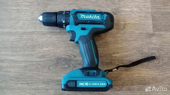 Шуруповерт makita