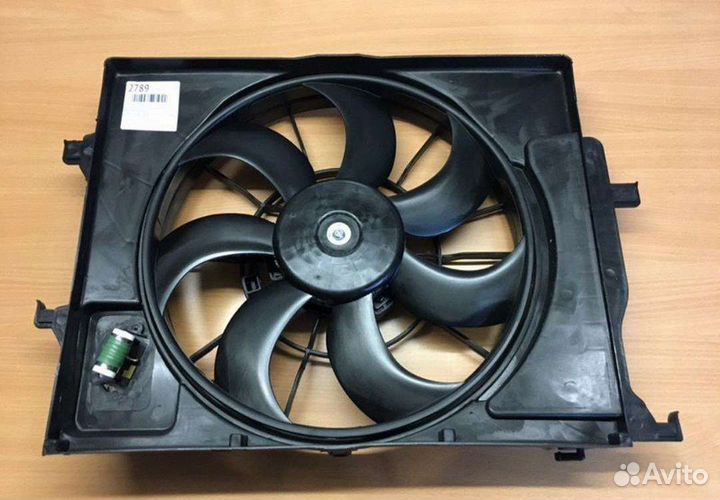 Вентилятор радиатора в сборе Солярис 2 Рио 4