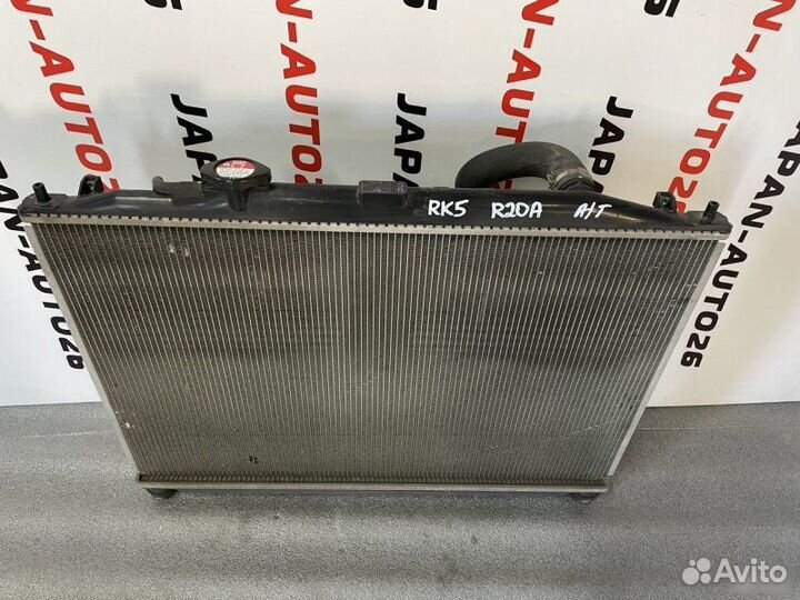 Радиатор охлаждения Honda Stepwgn RK1 RK5 RK2 2.0