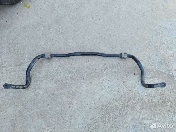 Передний стабилизатор Mercedes W222