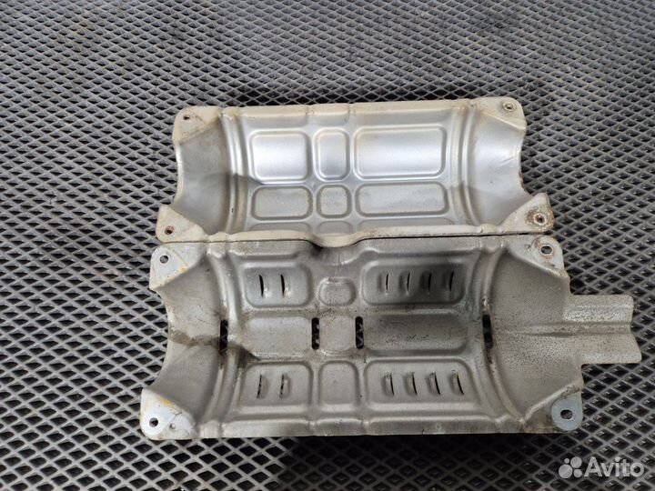 Тепловой экран Honda Accord CL7 K20A 2008