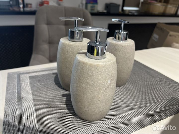 Дозатор для мыла