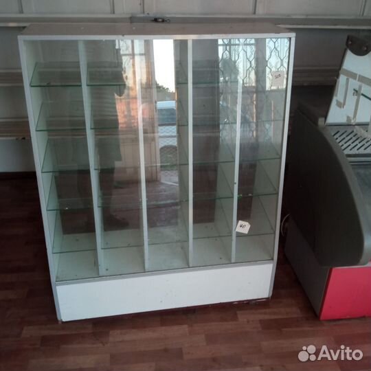 Холодильная витрина бу