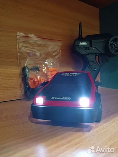 Дрифт машинка на радиоуправлении RC