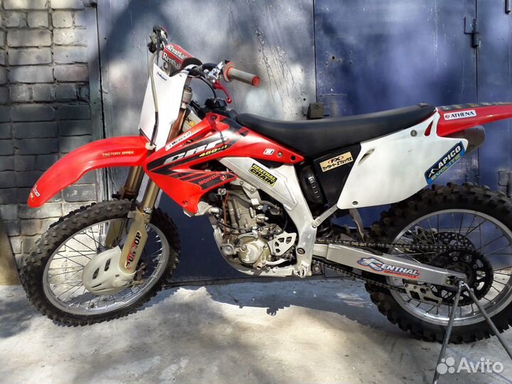 Мотоцик кроссовый Хонда цр-450 Р